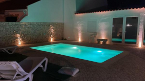 Countryside House in Ericeira - 5 min from Beach, with Salt Water Pool & BBQ